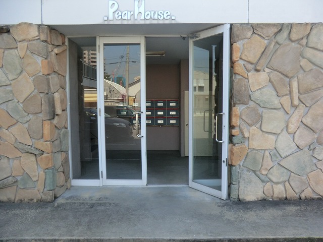 21/23 エントランス