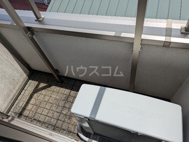 18/28 バルコニー