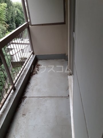 17/28 バルコニー