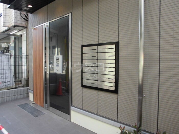 15/24 エントランス