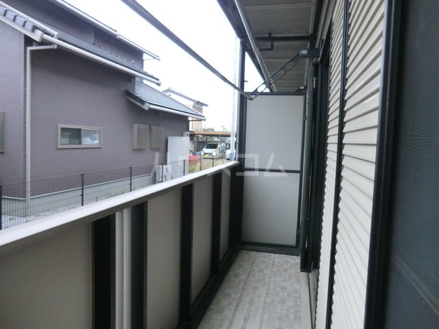 13/16 バルコニー