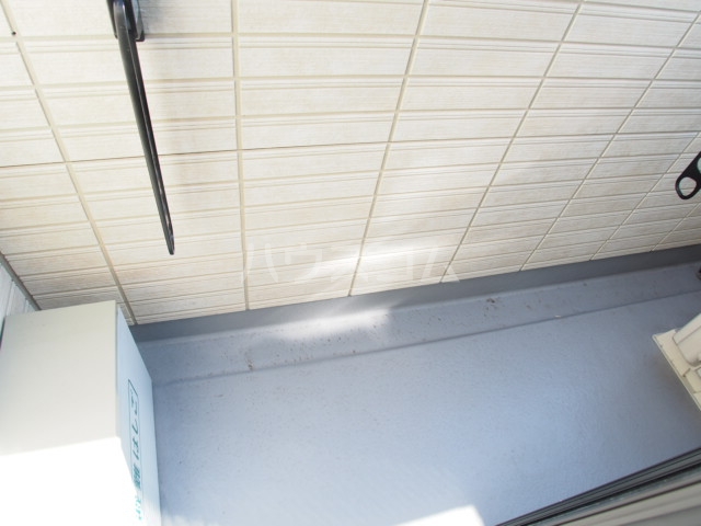 16/27 バルコニー