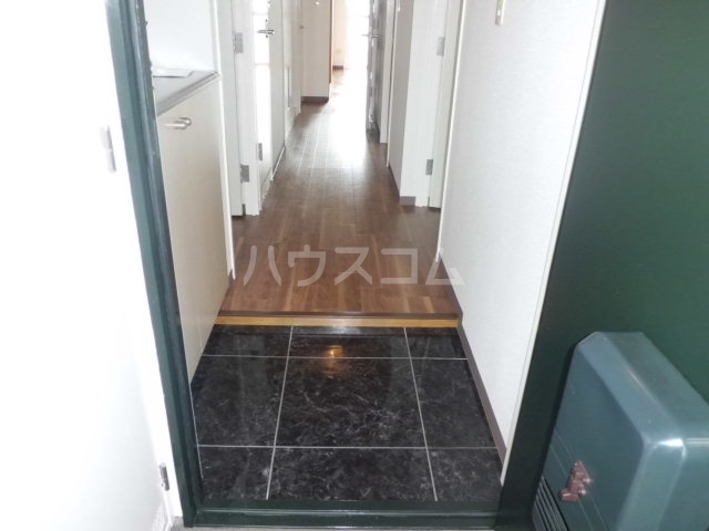 14/30 玄関
