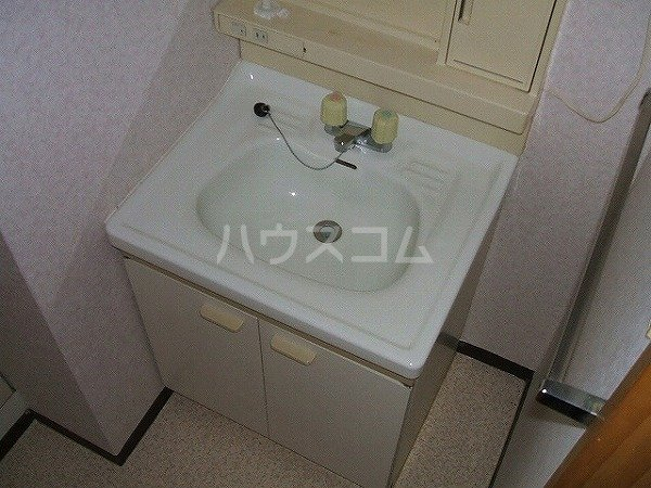 15/19 洗面
