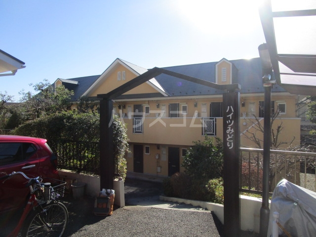 2/4 エントランス