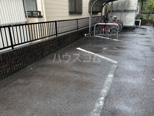 21/30 駐車場