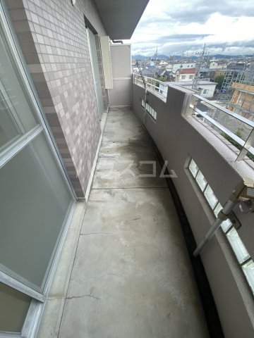 24/29 バルコニー