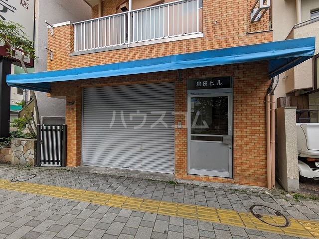 29/30 エントランス