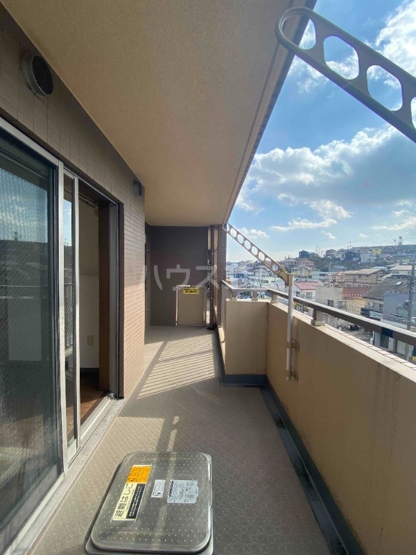 13/26 バルコニー