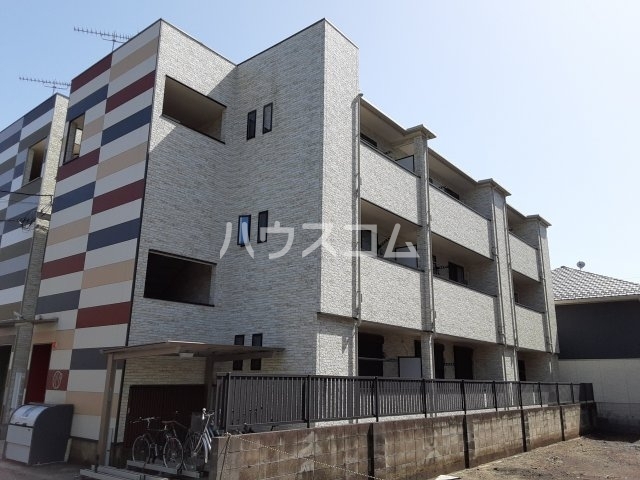 2/4 エントランス