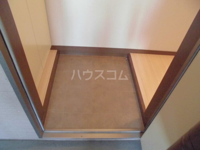 7/24 玄関