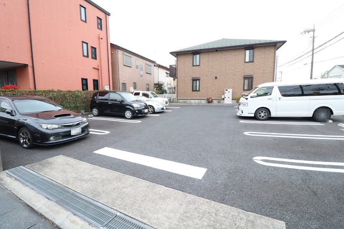 19/23 駐車場