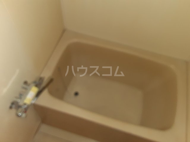 14/30 浴室