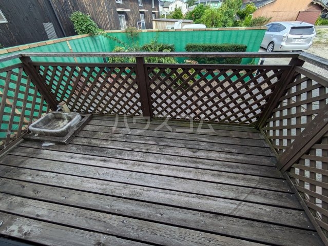 20/30 バルコニー