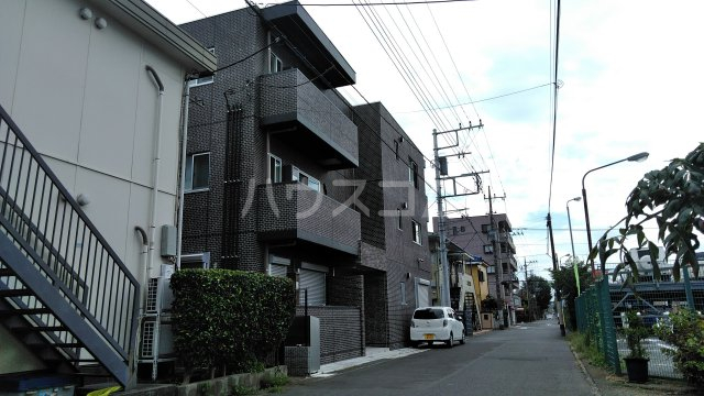 2/4 外観