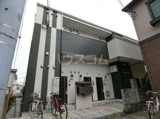 14/20 エントランス