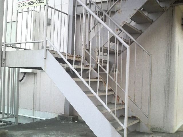 22/24 エントランス