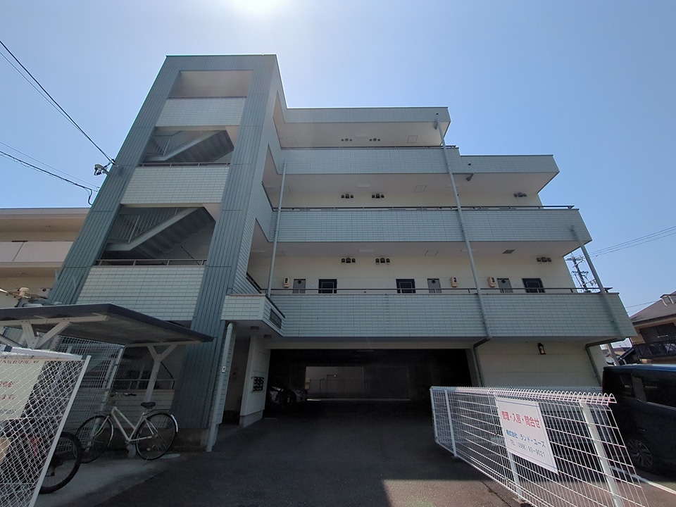 パームタウン新安城の外観