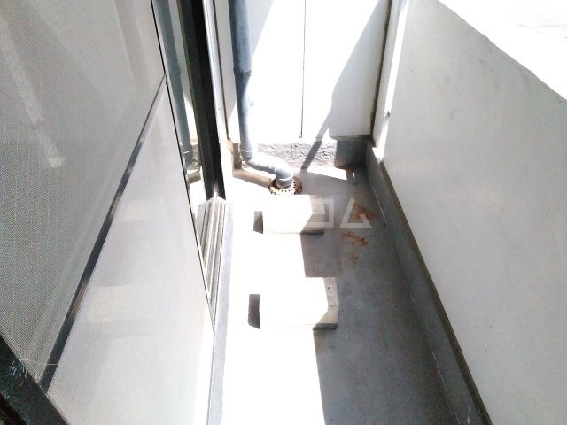 18/25 バルコニー