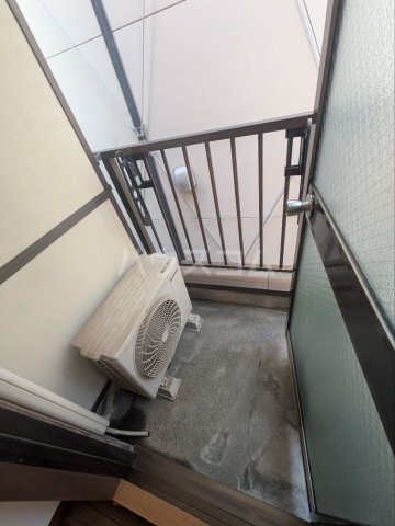 17/22 バルコニー