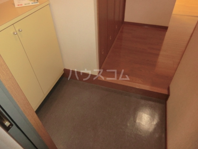 22/30 エントランス