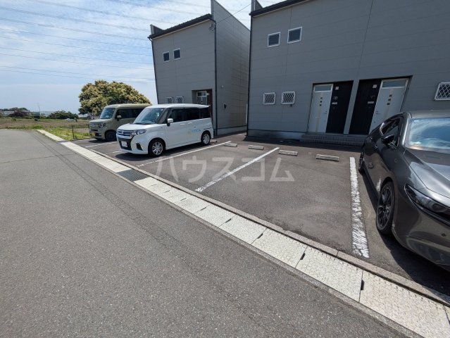 19/20 駐車場