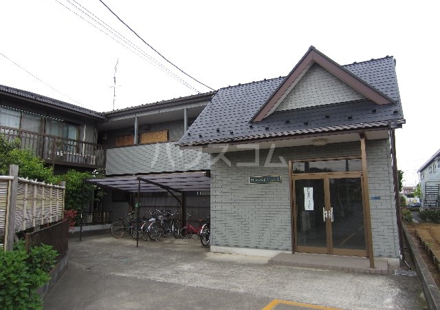 2/4 エントランス