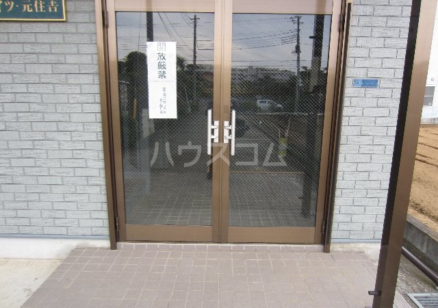 29/30 エントランス