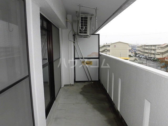 13/30 バルコニー