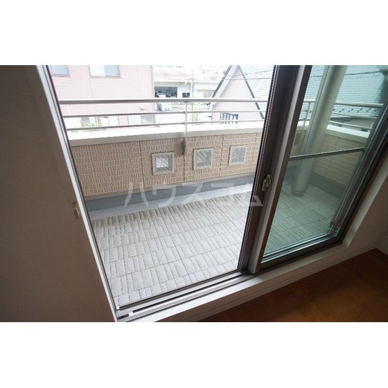 21/30 バルコニー