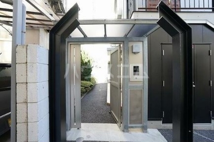 15/24 エントランス