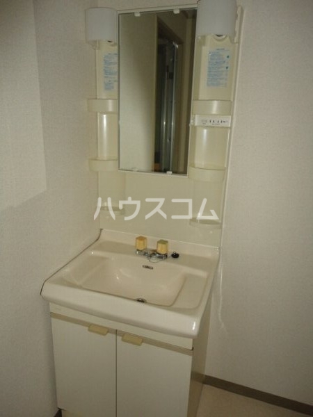 14/28 洗面