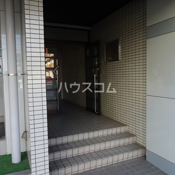 2/10 エントランス