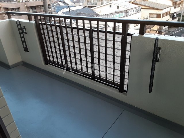 23/30 バルコニー