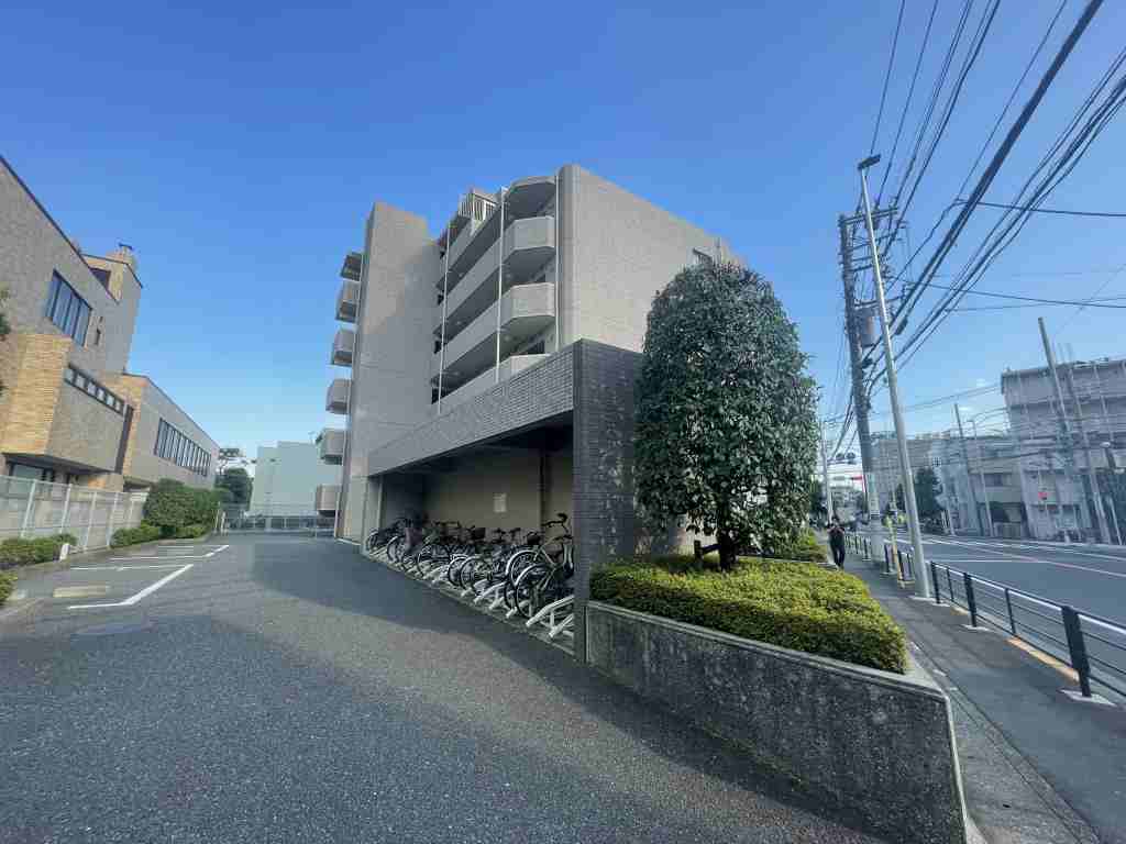 2/30 外観