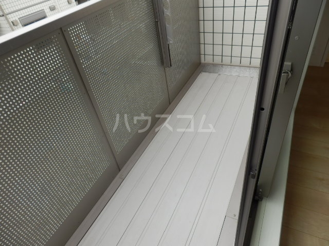 13/19 バルコニー