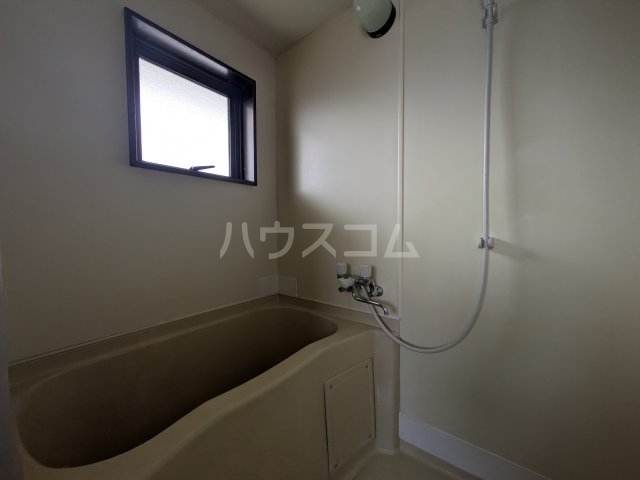 14/30 浴室