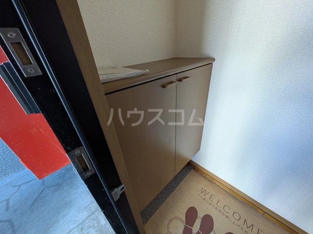 14/30 玄関