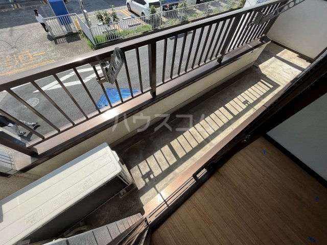 25/30 バルコニー