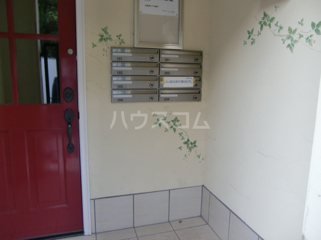 19/25 エントランス