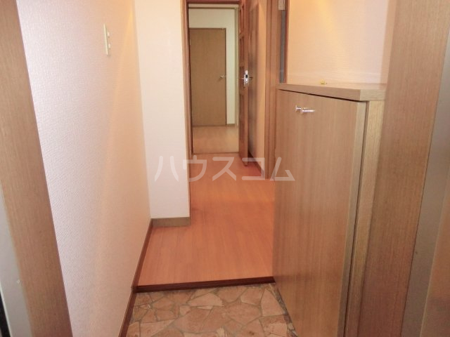 13/30 玄関