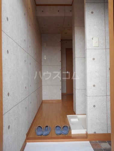 14/21 エントランス