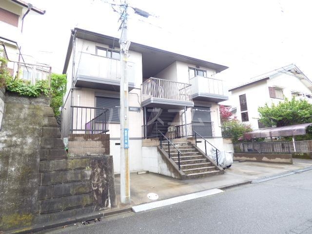 16/20 エントランス