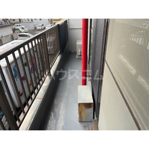 13/23 バルコニー