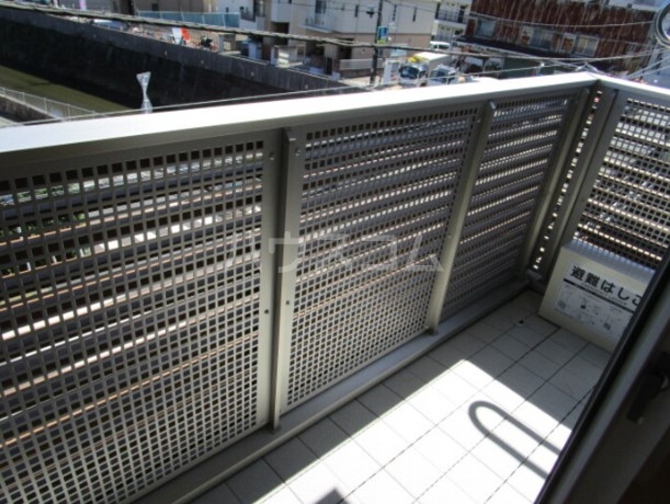 14/20 バルコニー