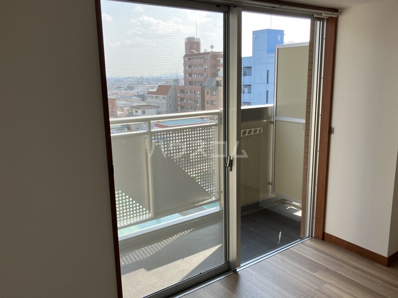 13/26 バルコニー