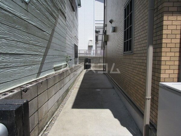 20/30 バルコニー