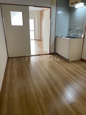 3/7 リビング/ダイニング