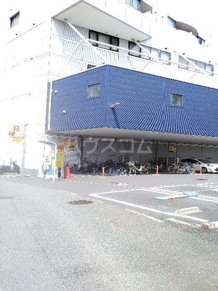 22/29 駐車場