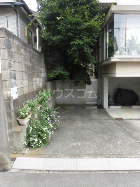 24/30 駐車場